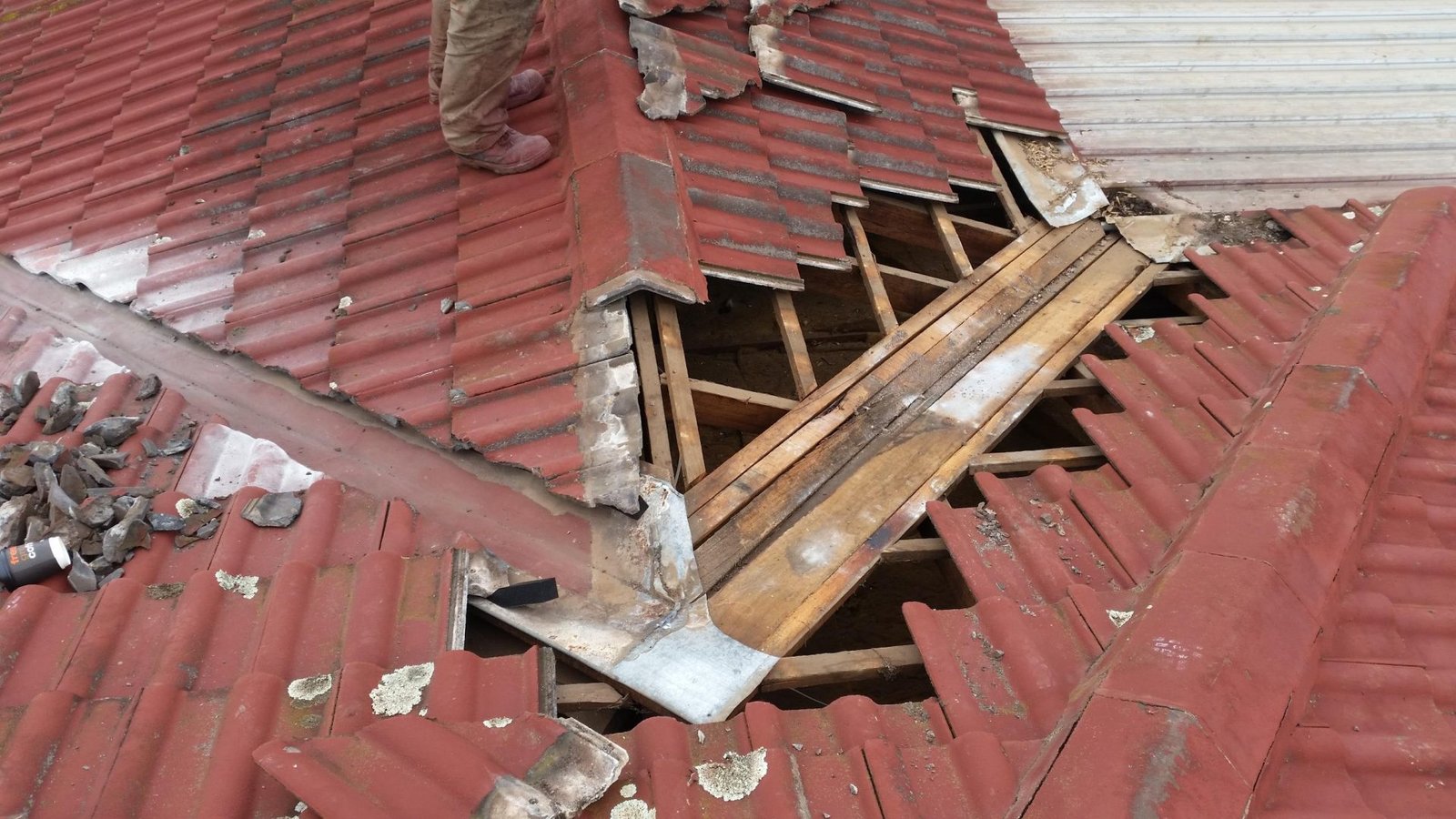 Emergency Roof Repairs